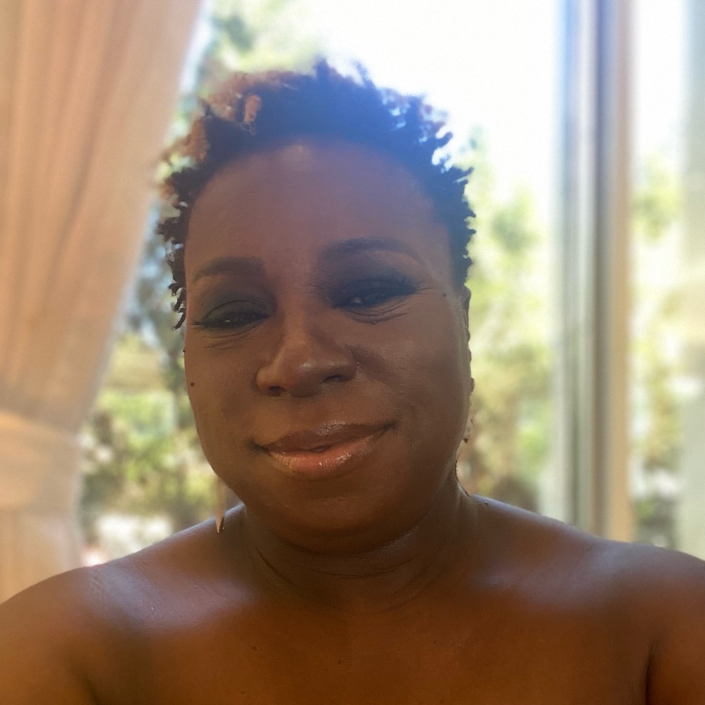 Meet your Posher, Theresa